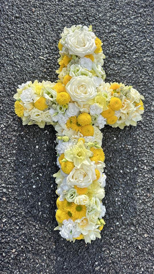 /sympathy flowers west cornwall